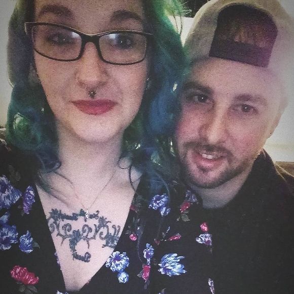 Meet your Posher, Amber - Picture 1 of 1